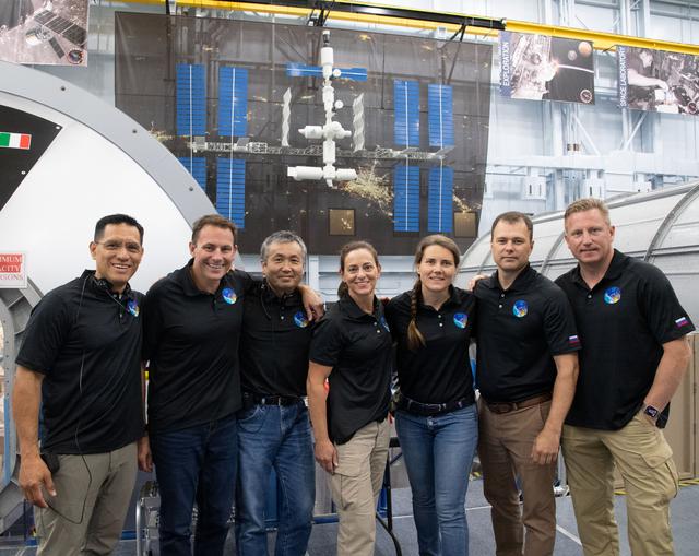 NASA image: Expedition 68 group photo