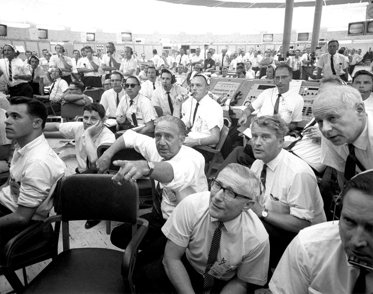 KENNEDY SPACE CENTER, FLA. -- Saturn blockhouse personnel at Complex 37 during liftoff of SA-3. Dr. Kurt Debus and Dr. Wernher von Braun are in the foreground.