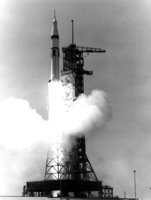 NASA image: KSC-75P-396