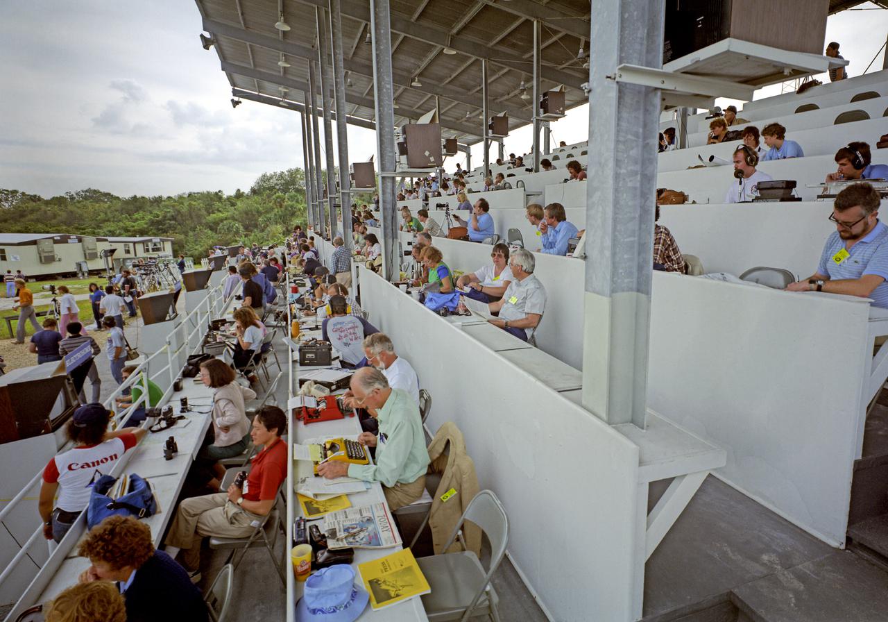 CAPE CANAVERAL, Fla. -- Minutes before STS-9 launch, nearly 1,000 news media representatives gather at the Press Site to prepare for coverage of the launch. Photo credit: NASA