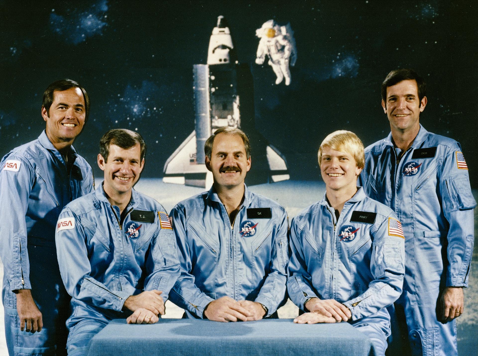 Portrait of the 5-man crew of STS-41C