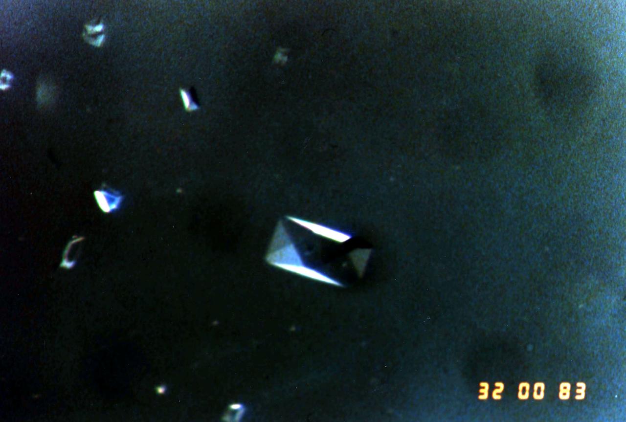 Orbital Documentation of Porcine Elastase grown in (PCG) Protein Crystal Growth (RIM) Refrigerator Incubator Module