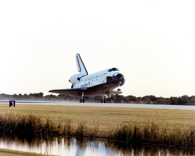NASA image: KSC-90pc-1727