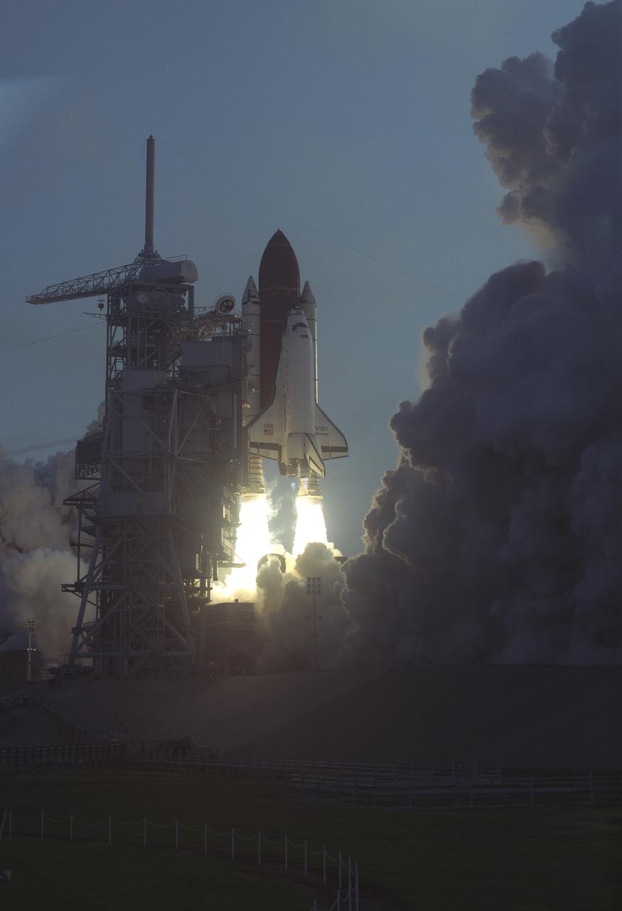 Launched aboard the Space Shuttle Discovery on April 28, 1991 at 7:33:14 am (EDT), STS-39 was a Department of Defense (DOD) mission. The crew included seven astronauts: Michael L. Coats, commander; L. Blaine Hammond, pilot; Guion S. Buford, Jr., mission specialist 1; Gregory J. Harbaugh, mission specialist 2; Richard J. Hieb, mission specialist 3; Donald R. McMonagle, mission specialist 4; and Charles L. Veach, mission specialist 5. The primary unclassified payload included the Air Force Program 675 (AFP-675), the Infrared Background Signature Survey (IBSS), and the Shuttle Pallet Satellite II (SPAS II). 