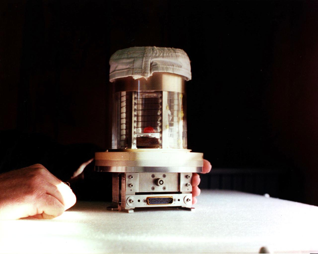 Overall view of the Vapor Crystal Growth System (VCGS) Furnace. Used on IML-1 International Microgravity Laboratory Spacelab 3. Principal Investigator and Payload Specialist was Lodewijk van den Berg.