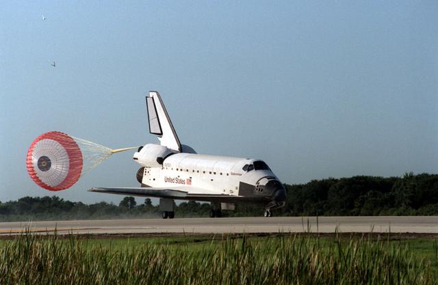After completion of a seven-day flight mission, the Space Shuttle Orbiter Endeavour (STS-47) landed at Kennedy Space Center's (KSC) Shuttle Landing Facility. Spacelab-J, a joint research venture between NASA and NASDA (National Space Development Agency of Japan) completed a successful mission.