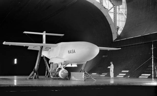 NASA image: General Electric Fan-In-Fuselage model in the 40x80 Foot Wind Tunnel at NASA Ames.