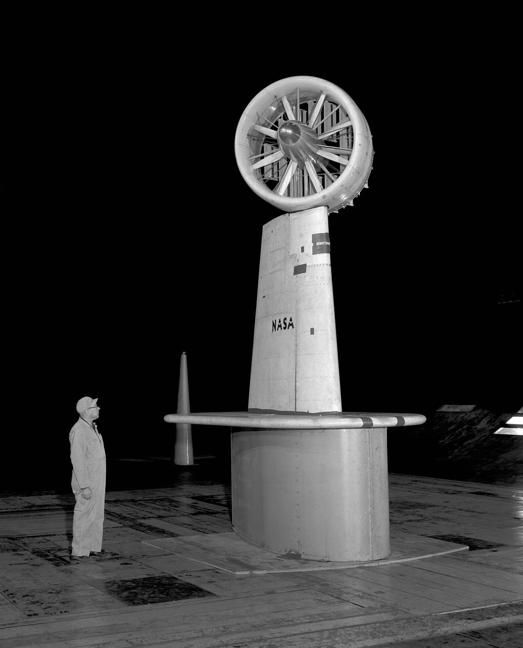 3/4 front view with cascade exit vane in Ames 40x80 foot wind tunnel, with Tom Seymore, mechanic for Ames.