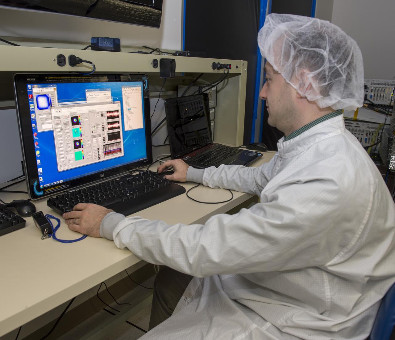 PIAA mirrors made by Tinsley and are inside the enclosure. with Ruslan Belikov