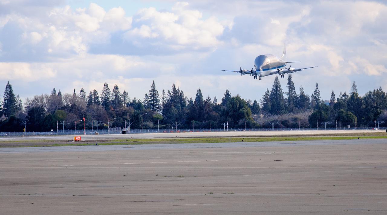 NASA N941NA is the last Super Guppy Turbine Cargo Airplane in service.