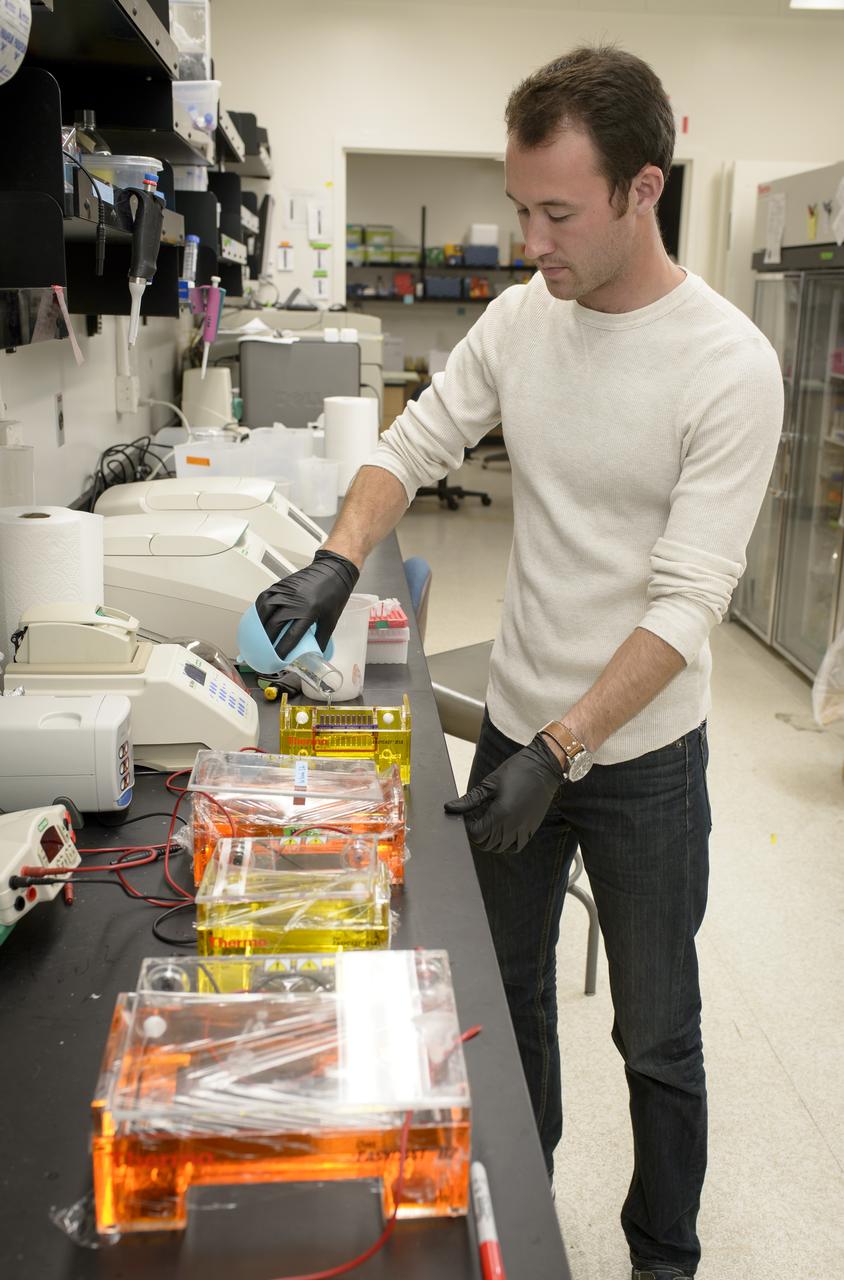 EuCROPIS EVT-2 Power Cell in N-239 Lab with Griffin McCutcheon