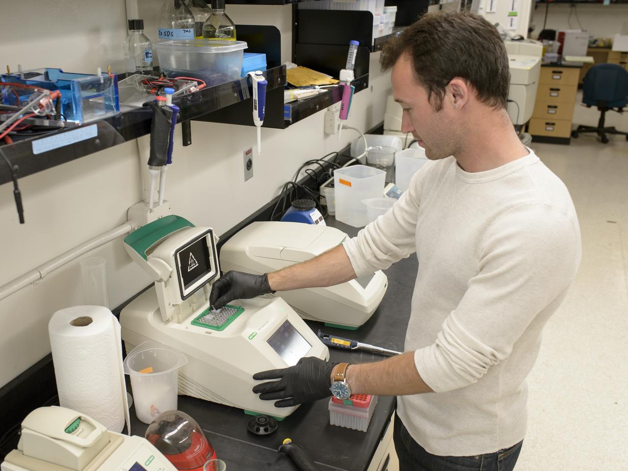 EuCROPIS EVT-2 Power Cell in N-239 Lab with Griffin McCutcheon