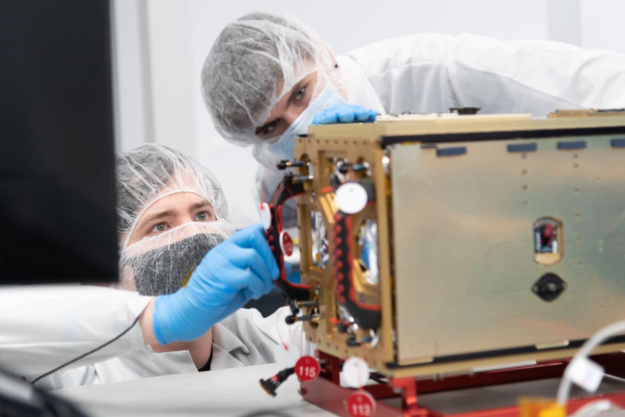 PHOTO DATE: 10/14/2021  LOCATION: Tyvak Nano-Satellite Systems, Inc.  SUBJECT: CAPSTONE spacecraft build at Tyvak Nano-Satellite Systems, Inc. in Irvine, California.   PHOTOGRAPHER: Norah Moran