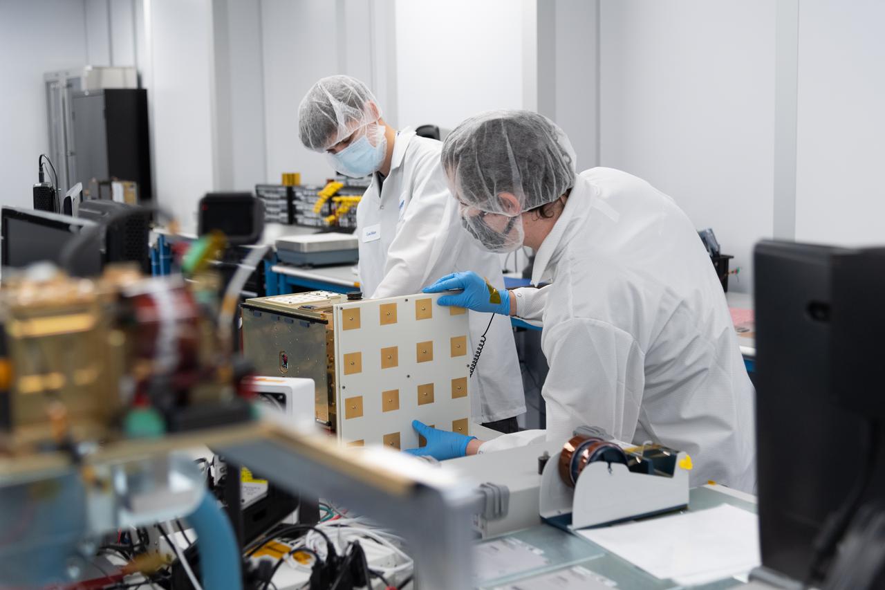 PHOTO DATE: 10/14/2021  LOCATION: Tyvak Nano-Satellite Systems, Inc.  SUBJECT: CAPSTONE spacecraft build at Tyvak Nano-Satellite Systems, Inc. in Irvine, California.   PHOTOGRAPHER: Norah Moran