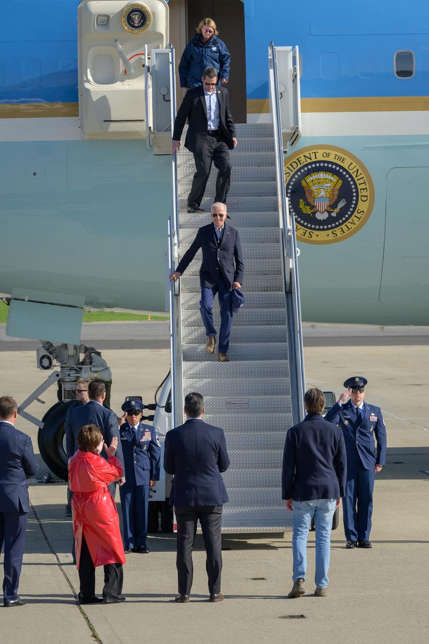 President Joe Biden landed aboard Air Force One at Moffett Federal Airfield, near NASA’s Ames Research Center in California’s Silicon Valley, Thursday, Jan. 19, 2023, en route to tour recent storm damage in the state. The President was greeted by Dr. David Korsmeyer, associate center director for research and technology at Ames, U.S. Congresswoman Anna G. Eshoo, U.S. Senator Alex Padilla, and California Governor Gavin Newsom.
