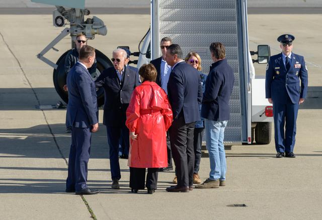 NASA image: U.S. President Joe Biden Arrives Aboard Air Force One at Moffett Federal Airfield