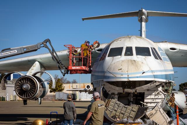 NASA image: Kuiper Airborne Observatory (KAO) Demolition