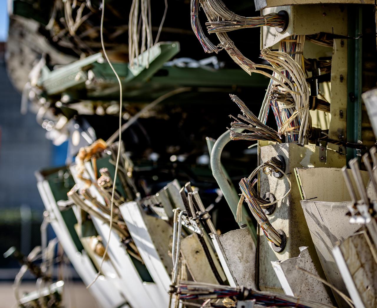Cables in the modified C-141 Kuiper Airborne Observatory, (KAO) (NASA-714), severed prior to removing the cockpit on the N211 apron at Moffett Field, California.