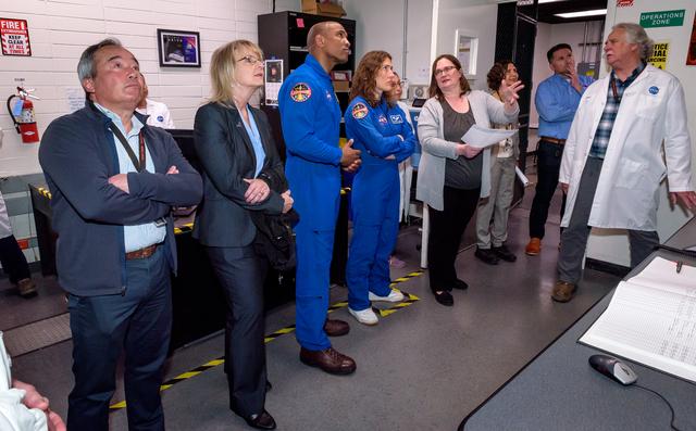 NASA image: Orion Astronauts Visit Ames Entry Systems and Technology Divisio