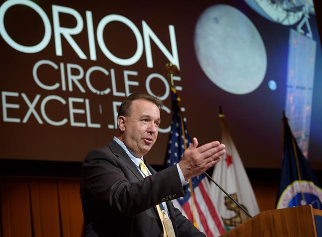 NASA image: Orion Astronauts Visit Ames Entry Systems and Technology Divisio