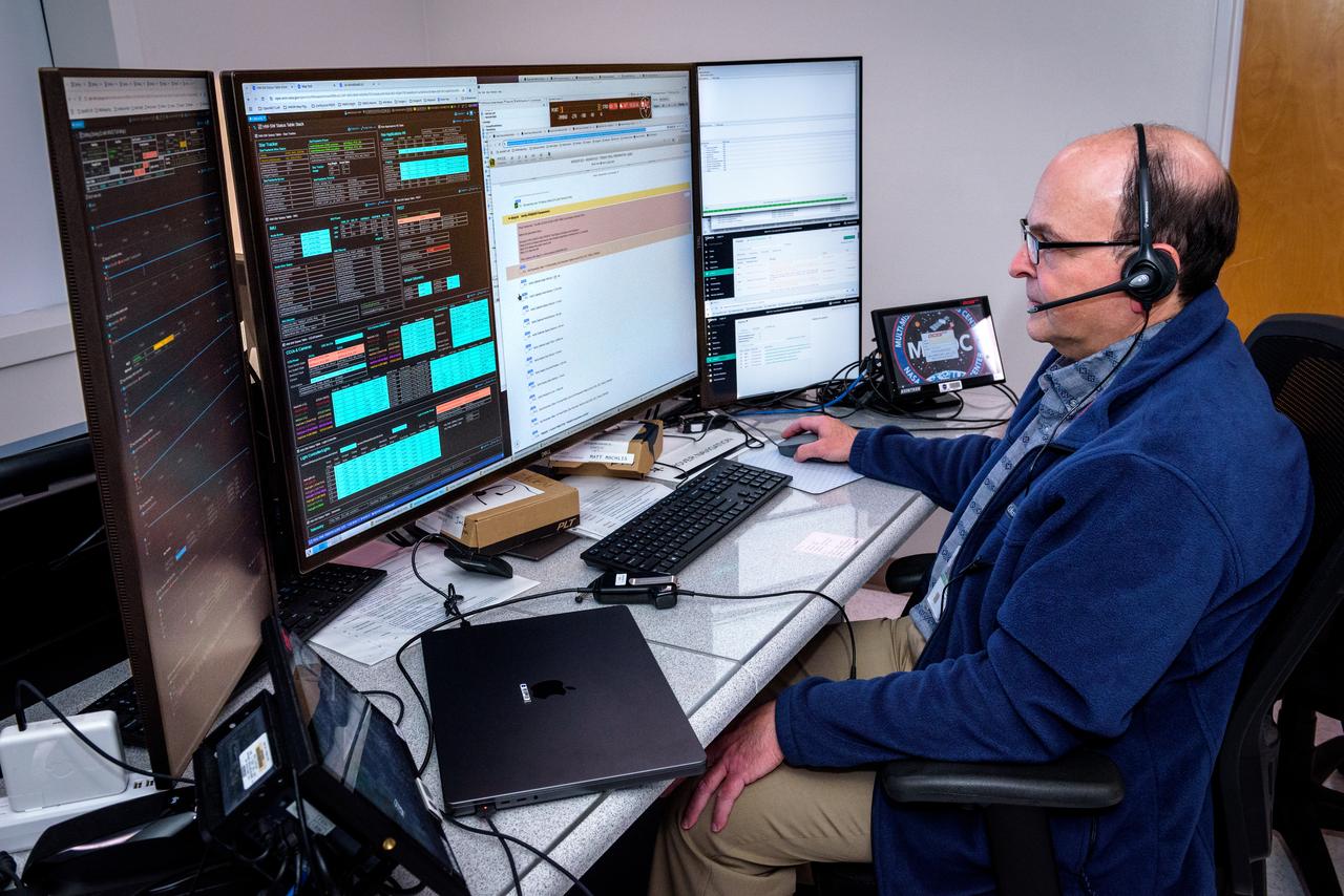 Matt Machlis during the Volatiles Investigating Polar Exploration Rover (VIPER) vehicle operational readiness test in the Multi-Mission Operations Center (MMOC), N240A.
