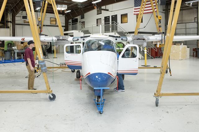 The Tecnam P2006T undergoes wing integration at Scaled Composites in Mojave, California, where the aircraft’s system will be converted to feature electric propulsion.