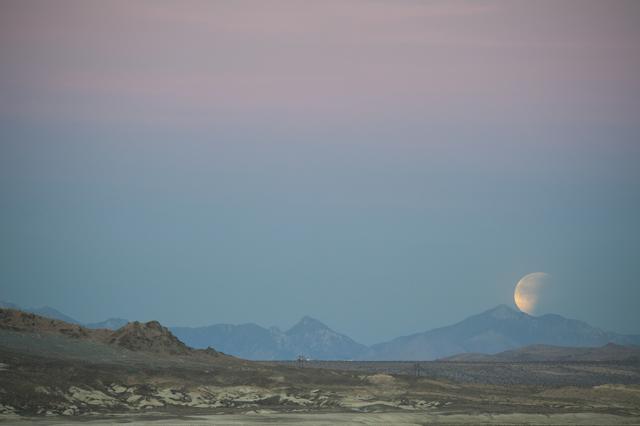 NASA image: Image shows Trona Pinnacles near California’s NASA Armstrong Flight Research Center during Jan. 31 Super Blue Blood Moon. Trona Pinnacles is an unusual geological feature of the state’s Desert National Conservation.
