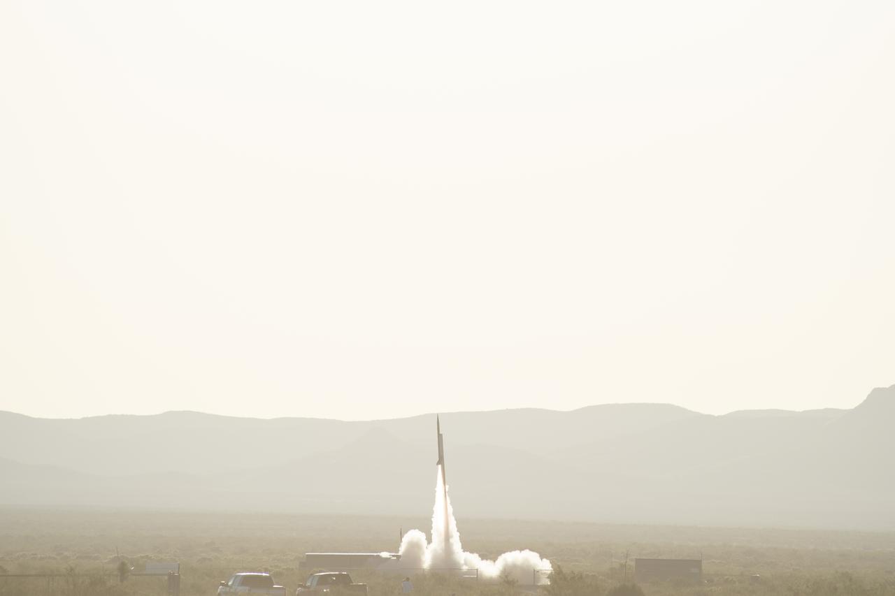 UP Aerospace SpaceLoft rocket launched into space Sept 12, 2018 from Spaceport America in New Mexico carrying three NASA technologies onboard to test in microgravity.
