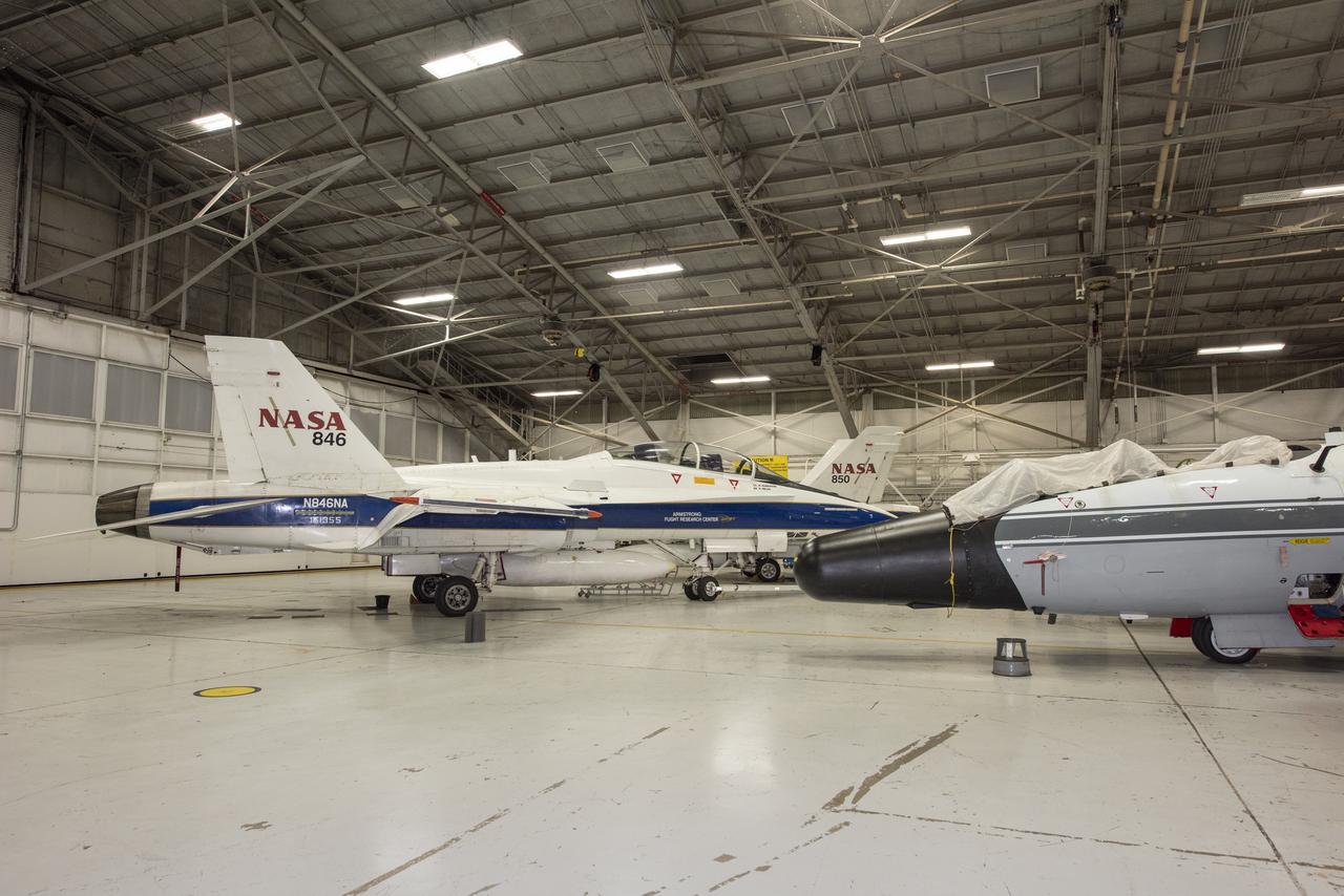 NASA deployed two F/A-18 research aircraft from NASA’s Armstrong Flight Research Center in California to fly the Quiet Supersonic Flights 2018 campaign, or QSF18. Having more than one aircraft allows pilots to conduct quick turnarounds with different aircrews between flights, fitting in as many targeted research flights as necessary.