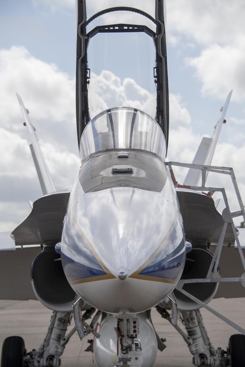 NASA’s F/A-18 research aircraft stands ready prior to a QSF18 supersonic research flight off the coast of Galveston, Texas.