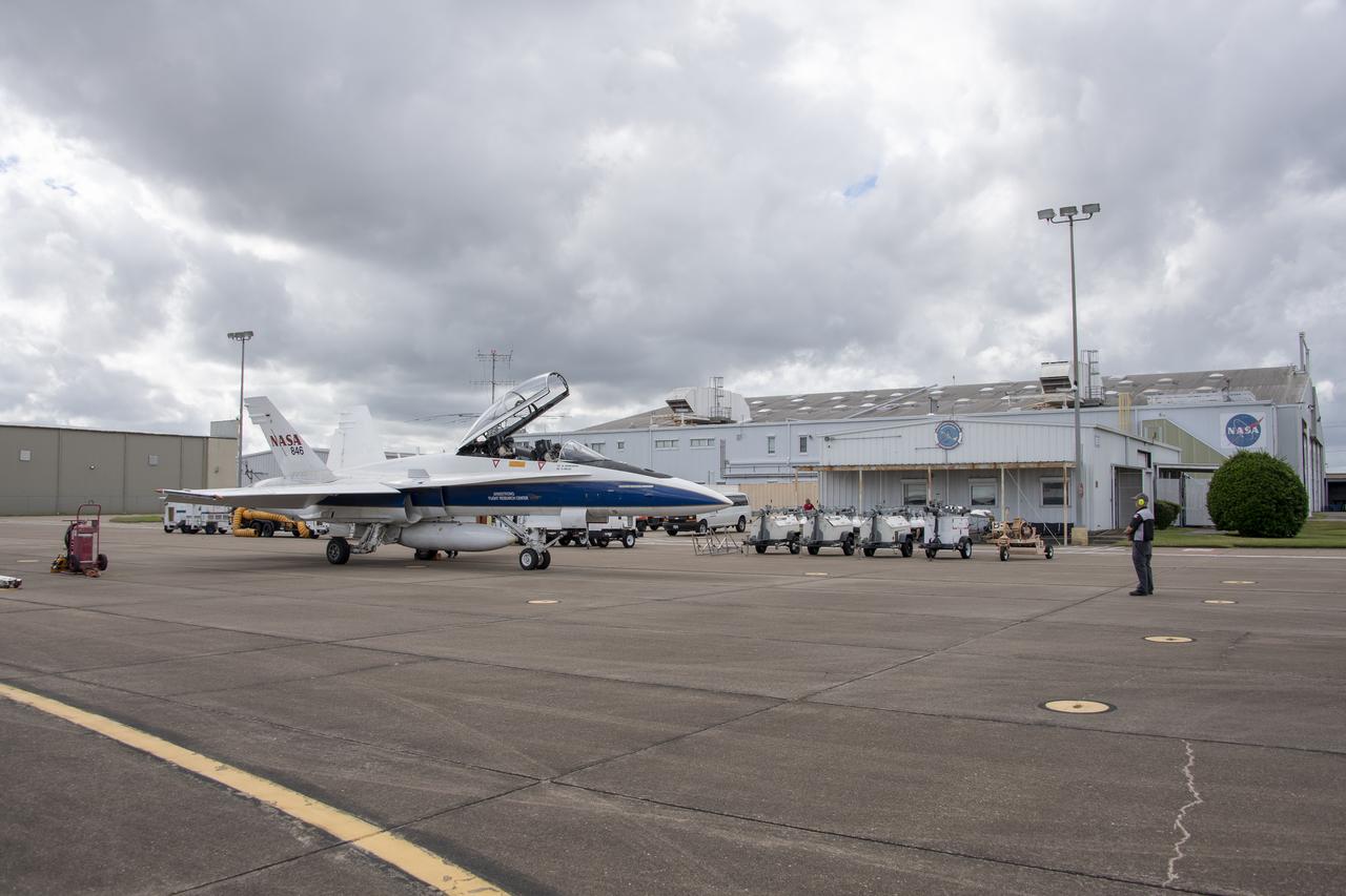 NASA ground and maintenance crews prepare the F/A-18 research aircraft for a supersonic research flight off the coast of Galveston, Texas in support of the QSF18 flight campaign. These crews are vital to making sure the aircraft is ready to operate safely and efficiently for NASA’s research.