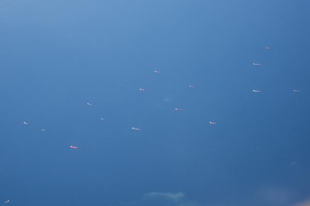 NASA image: High-Altitude View from F/A-18 During QSF18 Flight Series