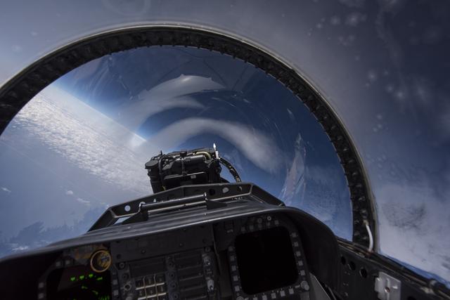 NASA image: Quiet Supersonic Dive Maneuver Seen from NASA F/A-18