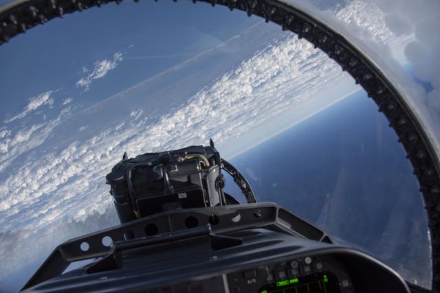 NASA image: Quiet Supersonic Dive Maneuver Seen from NASA F/A-18