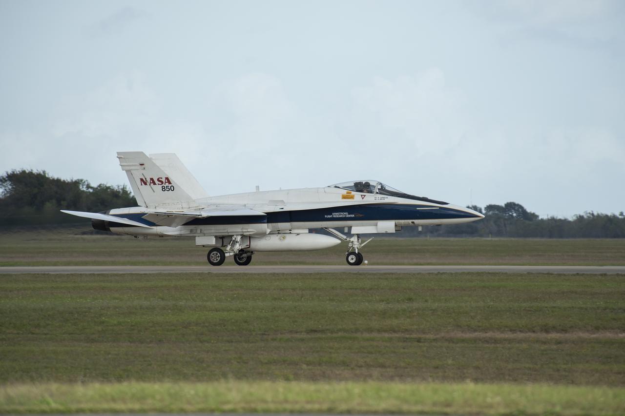 NASA’s F/A-18 research aircraft takes off from Ellington Field in Houston, Texas for a quiet supersonic research flight off the coast of Galveston, as part of the QSF18 flight series. The F/A-18 will climb to 50,000 feet over the Gulf of Mexico, where it will perform the quiet supersonic dive maneuver.