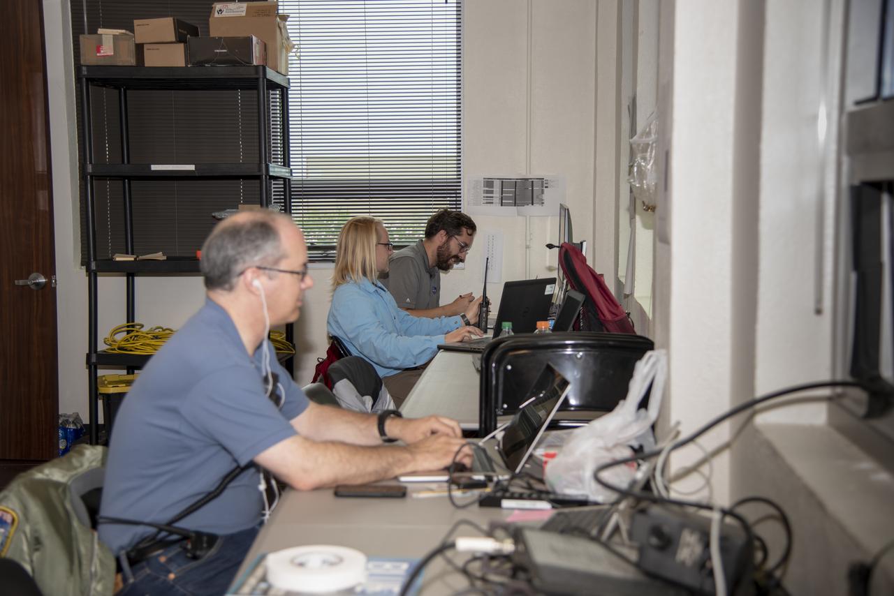 While NASA’s F/A-18 goes supersonic off the coast, a team of researchers monitor the flight and operate multiple sound monitor stations around Galveston and its surrounding area. This allows NASA to obtain accurate sound level data, which gets matched to community response data.