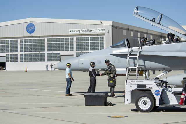 NASA image: NASA Armstrong Receives First of Three F/A-18Bs
