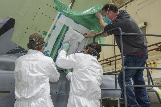 NASA image: Title: NAVAIR F/A-18E Undergoes Loads Testing at NASA Armstrong