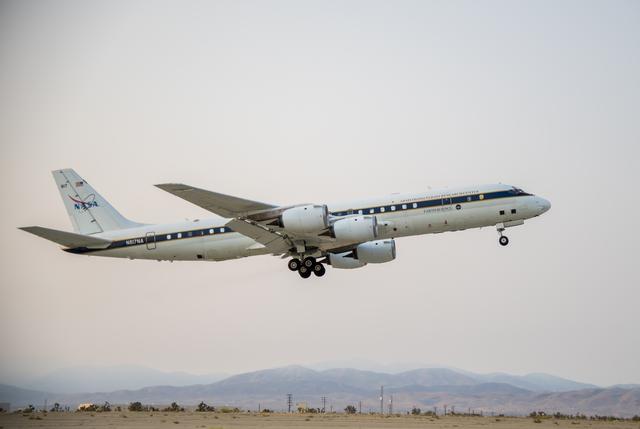 NASA image: DC-8 CPEX-AW Deployment