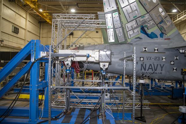 NASA image: Title: NAVAIR F/A-18E Undergoes Loads Testing at NASA Armstrong
