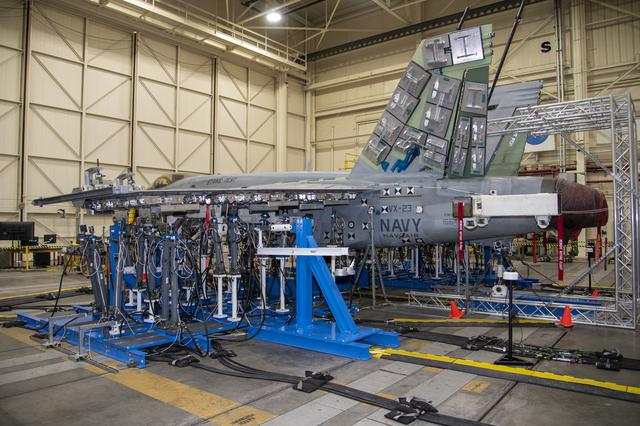 NASA image: NAVAIR F/A-18E Undergoes Loads Testing at NASA Armstrong