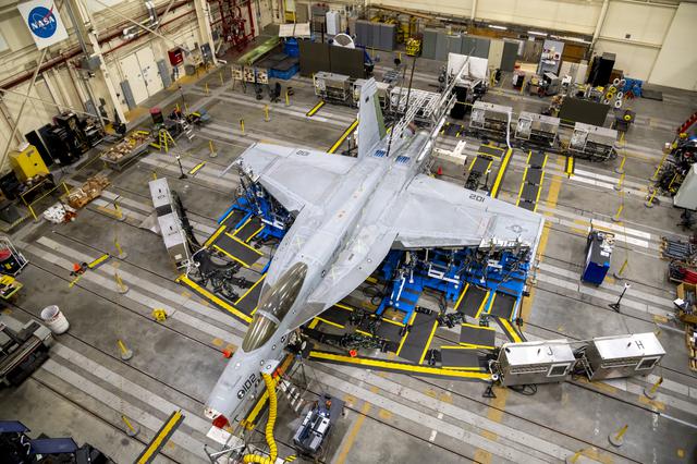 NASA image: Title: NAVAIR F/A-18E Undergoes Loads Testing at NASA Armstrong