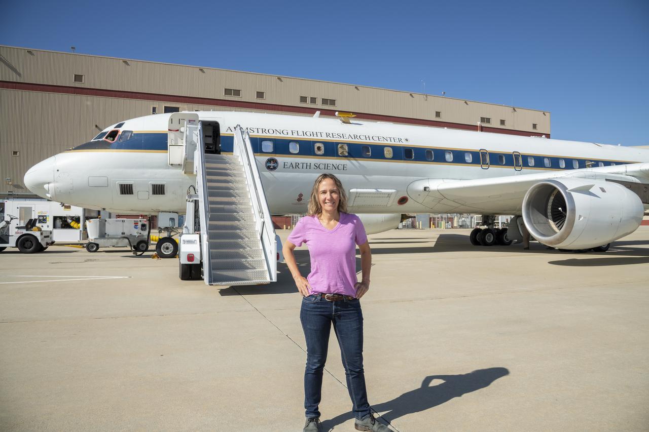 NASA’s Student Airborne Research Program invites Dr. Ann Marie Carlton, Professor of Chemistry at the University of California, Irvine and White House Office of Science and Technology Policy fellow, to fly aboard the DC-8 to measure air quality on June 23, 2022. 