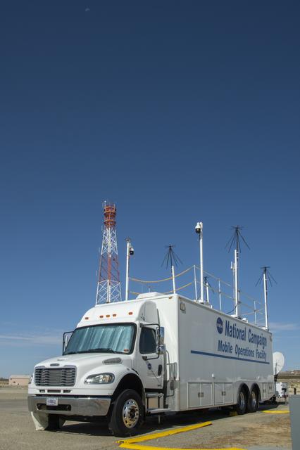 NASA image: Advanced Air Mobility National Campaign Upgrades Mobile Operations Facility with Decals and Modifications