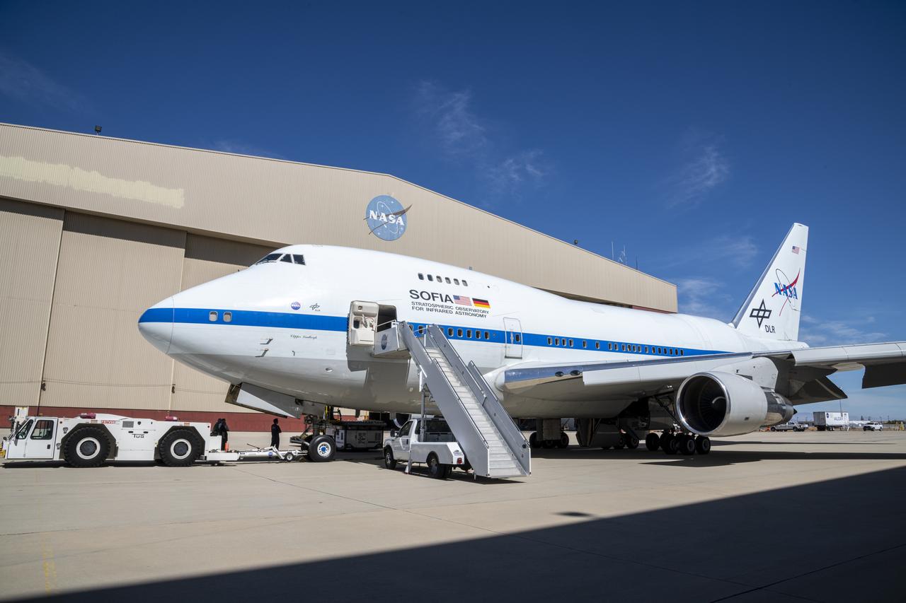 The Stratospheric Observatory for Infrared Astronomy (SOFIA) returns to NASA’s Armstrong Flight Research Center Building 703 on Aug. 11 after a productive month of science flights out of Christchurch International Airport in New Zealand.