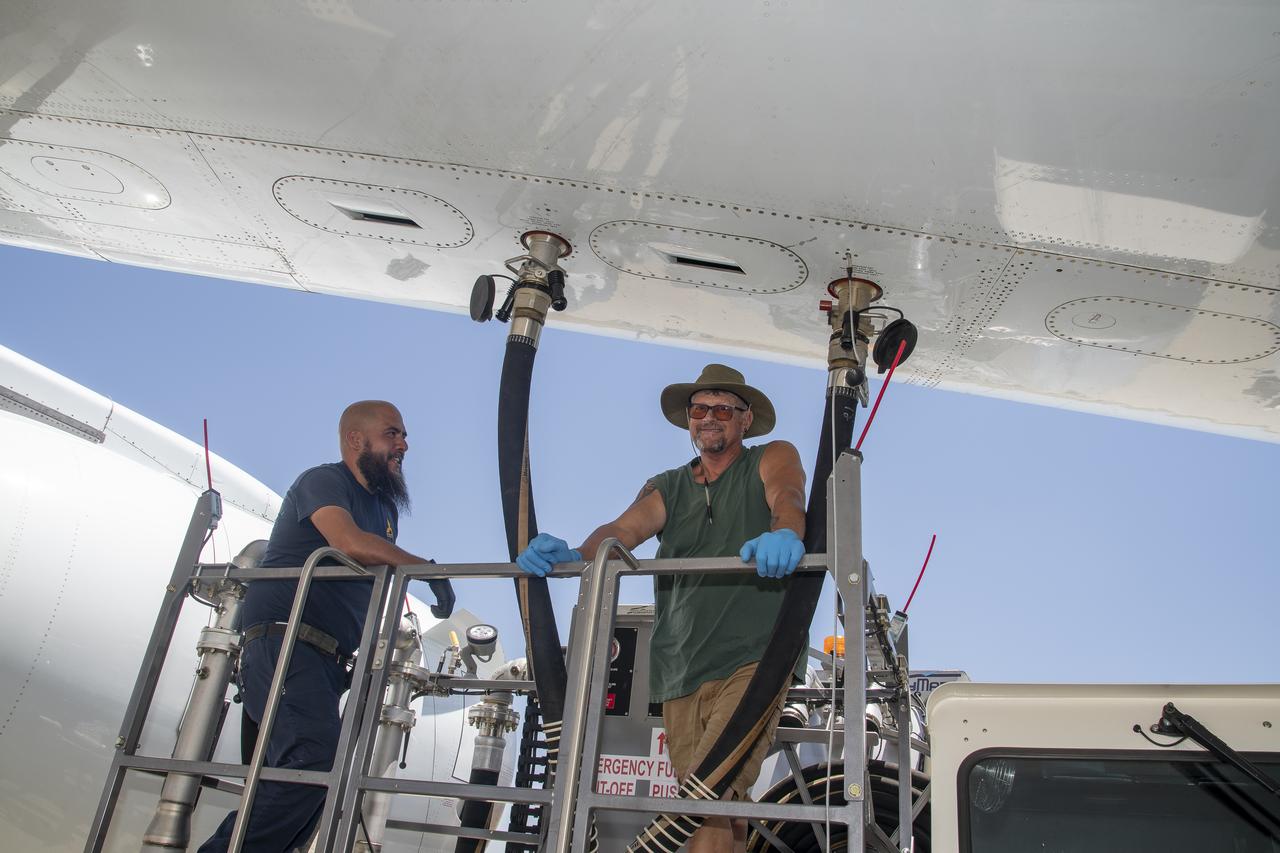 NASA Armstrong’s Student Airborne Research Program celebrates 15 years of success in 2023. An eight-week summer internship program, SARP offers upper-level undergraduate students the opportunity to acquire hands-on research experience as part of a scientific campaign using NASA Airborne Science Program flying science laboratories—aircraft outfitted specifically for research projects. Students onboard NASA’s DC-8 aircraft, the largest flying science laboratory in the world, help scientists from NOAA, the National Oceanic and Atmospheric Administration with a science project investigating air quality and non-vehicular pollution sources called AEROMMA, which measures Atmospheric Emissions and Reactions Observed from Megacities to Marine Areas. In 2023, NASA also introduced a sister program, SARP East to complement the West Coast program.