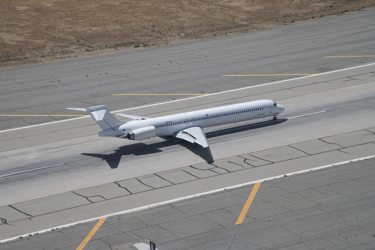 Boeing’s MD-90 aircraft flies from Victorville California to Palmdale, California on August 15, 2023. This aircraft will be NASA’s future Sustainable Flight Demonstrator. Modifications to the aircraft will include changes to the fuselage and most notably the use of a transonic truss-braced wing. 