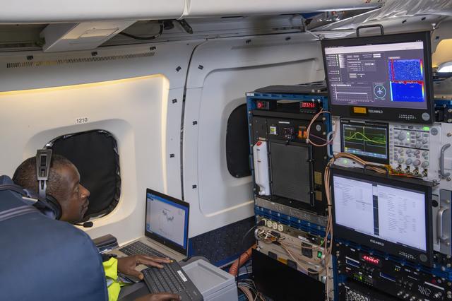 NASA image: NASA’s DC-8 aircraft tracks fuel in ecoDemonstrator 2023 project with Boeing, partners