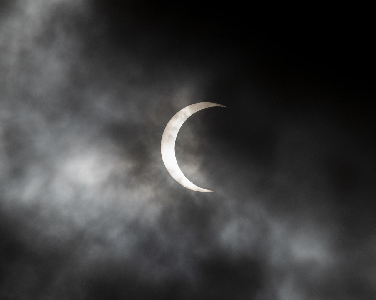 NASA’s DC-8 aircraft from Armstrong Flight Research Center in Edwards, California flies to Everett, Washington to conduct science research about reducing engine particle emissions.  Partners include Boeing, United, General Electric Aerospace, German Aerospace Center (DLR), the FAA, and World Energy.  Boeing’s new passenger aircraft uses revolutionary Sustainable Aviation Fuel, SAF, and NASA’s DC-8 flies behind the Boeing plane to measure its impact throughout flight.  The results of this study will be released publicly to facilitate the improvement of aviation technology worldwide.