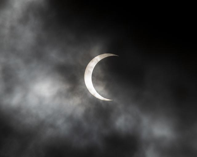 NASA image: NASA’s DC-8 aircraft tracks fuel in ecoDemonstrator 2023 project with Boeing, partners